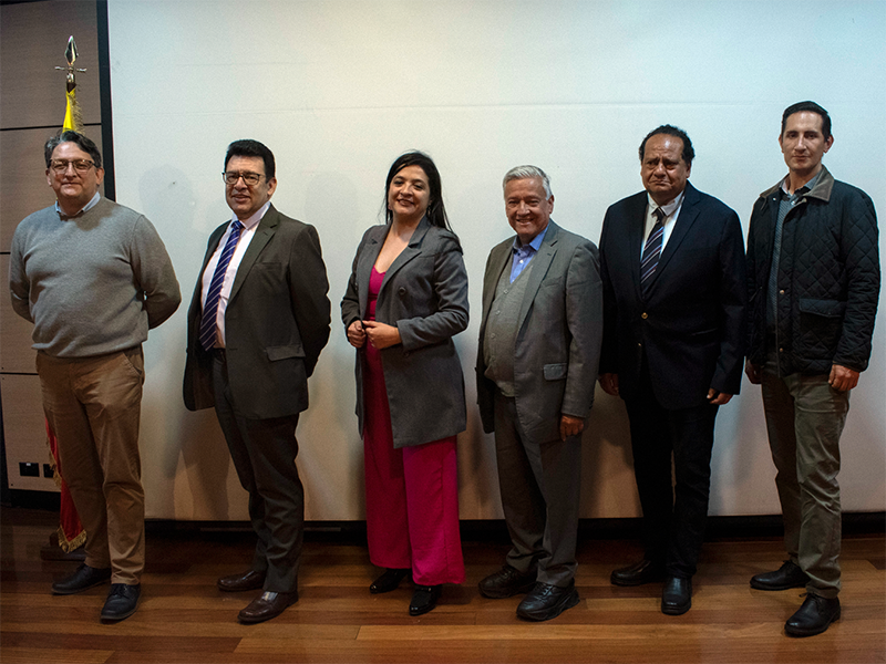 Acogimos la visita del experto internacional Ezana Habte-Gabr para hablar sobre geografía y dinámicas socioeconómicas