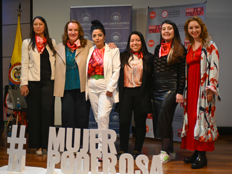 Unilibertadores realizó el panel Mujeres Poderosas en el marco del festival Ni con el Pétalo de una Rosa